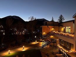 The Block Hotel & Commons