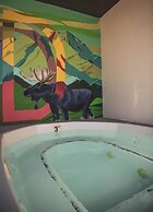 The Block Hotel & Commons