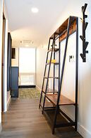 The Block Hotel & Commons