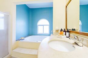 Perfect Villa With Pool Access