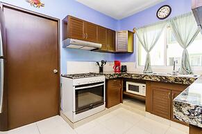 Perfect Villa With Pool Access