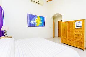 Perfect Villa With Pool Access