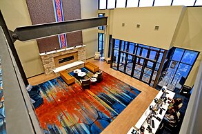 7Clans Hotel & Resort
