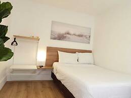 Singular Antara Polanco