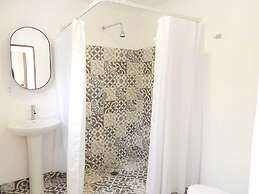 Singular Antara Polanco