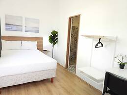 Singular Antara Polanco