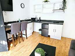 Singular Antara Polanco