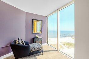 Sea Breeze 1011 Penthouse