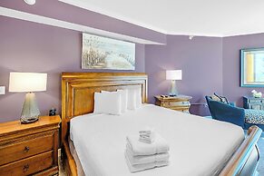 Sea Breeze 1011 Penthouse