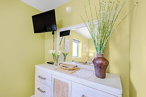 Sea Breeze 1011 Penthouse