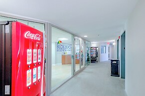 Sea Breeze 1011 Penthouse