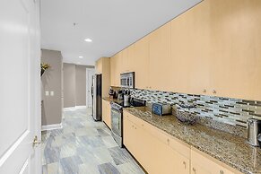 Sea Breeze 1011 Penthouse