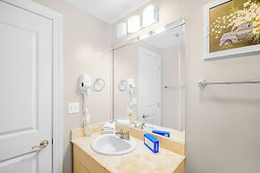 Sea Breeze 1011 Penthouse