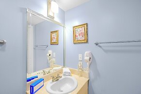 Sea Breeze 1011 Penthouse