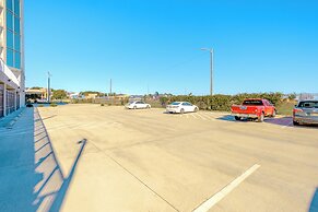 Sea Breeze 1011 Penthouse