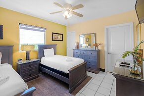 Sea Breeze 1011 Penthouse