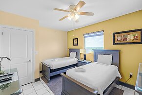 Sea Breeze 1011 Penthouse