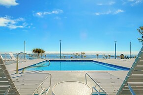 Sea Breeze 1011 Penthouse