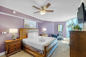 Sea Breeze 1011 Penthouse