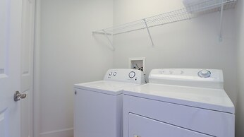 Sea Breeze 1002 Penthouse