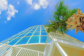 Sea Breeze 1002 Penthouse