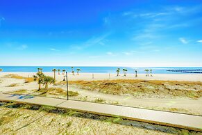 Sea Breeze 1002 Penthouse