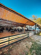 Sunny Garden Beach & Hotel