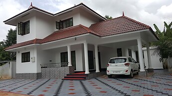 East Top Villa Fully Furnished 4bhk in Thiruvalla