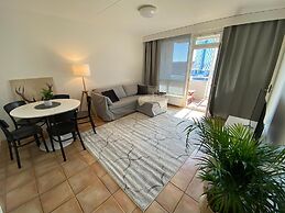 1BR home with Seaview Sauna and Balcony