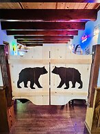 Summit Lodge 2 7 Bedroom Home by RedAwning