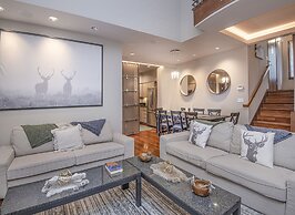 Vail Point #7 4 Bedroom Townhouse by RedAwning