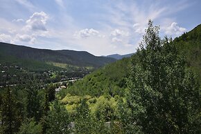 Vail Point #7 4 Bedroom Townhouse by RedAwning