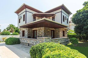 Stunning 4-bed Villa Celik 4 Bedrooms all Ensuite