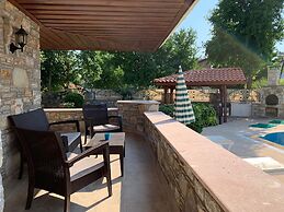 Stunning 4-bed Villa Celik 4 Bedrooms all Ensuite