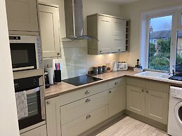 Gladstone Apartments by Bluebell Rooms