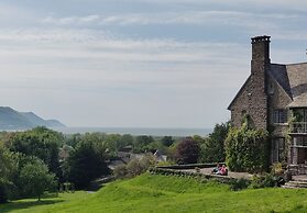 Bossington Hall