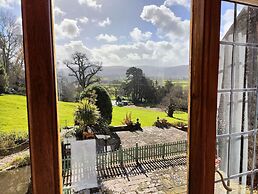 Bossington Hall