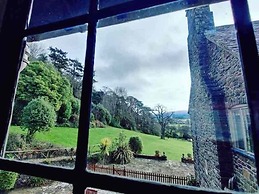 Bossington Hall