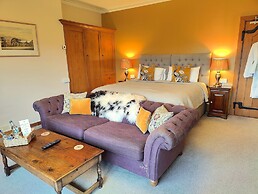 Bossington Hall
