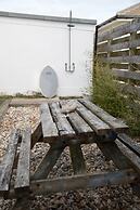 Fairlight - Charming Coastal Home on the Beach