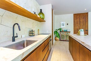 Luxury & Nature Meet Plus a Private Pool & Roof Pool
