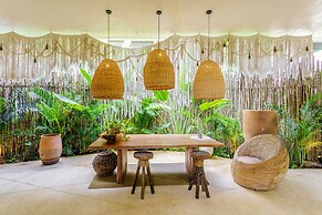 Luxury & Nature Meet Plus a Private Pool & Roof Pool