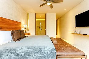 Luxury & Nature Meet Plus a Private Pool & Roof Pool