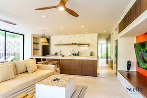 Gorgeous Flowy Space with Wrap-around Private Pool