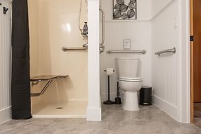 Mount Mitchell Eco Retreat