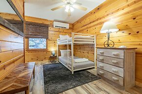 Mount Mitchell Eco Retreat