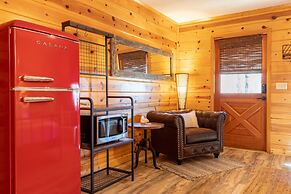 Mount Mitchell Eco Retreat