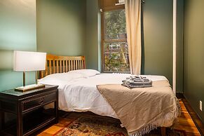 Lamartine Chelsea – Hostel