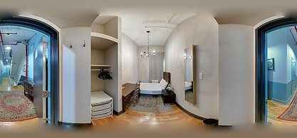 Lamartine Chelsea – Hostel