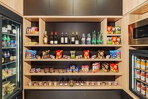 Courtyard by Marriott Paris Charles de Gaulle Central Airport